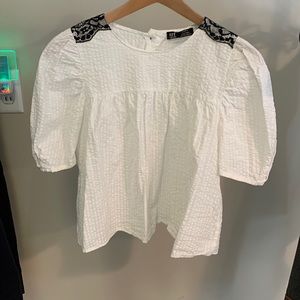 Zara White Blouse. Size M.